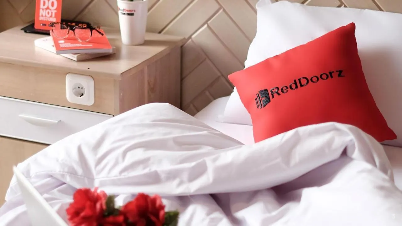Reddoorz Chau Thien Tu 3 Hotel Ho Chi Minh-Byen